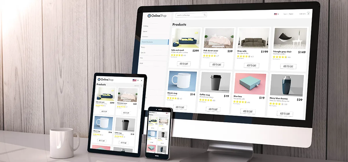 Site e-commerce responsive affiché sur ordinateur, tablette et smartphone pour une optimisation SEO multiplateforme
